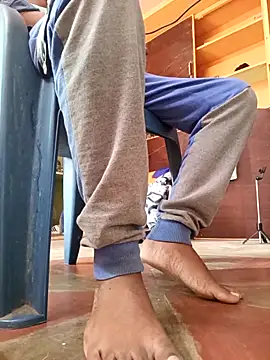 bigcock thick online show from 03/15/26, 02:39