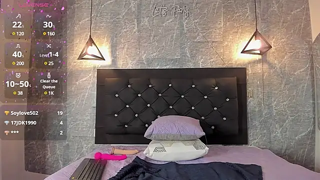 Snapshot of emberhodson chatting on 02/27/25, 04:32 emberhodson online show from 02/27/25, 04:32