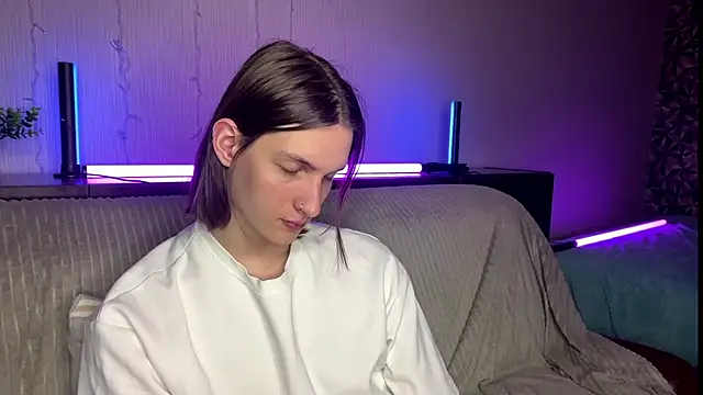 Snapshot of amandatalk chatting on 03/14/25, 08:10 amandatalk online show from 03/14/25, 08:10