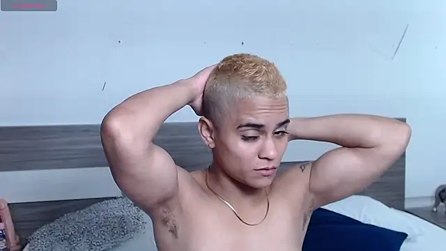 Liiamthompson online show from 01/11/26, 11:15