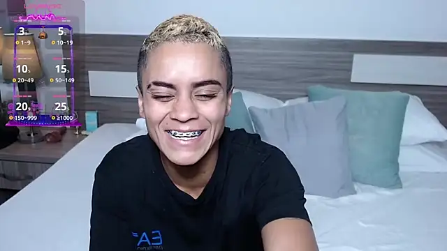 Liiamthompson online show from 03/20/26, 09:25