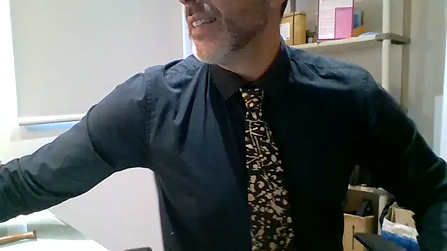 66MA69 online show from 12/03/25, 02:26