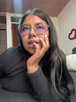 viccky vick online show from 02/14/25, 05:46