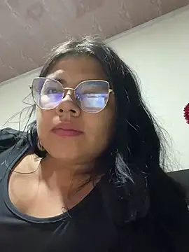 viccky vick online show from 03/04/25, 02:06