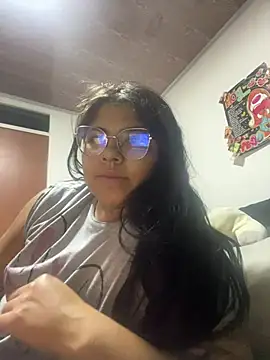 viccky vick online show from 03/07/25, 03:29