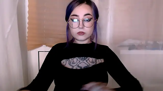 purplewitch online show from 11/19/25, 11:54