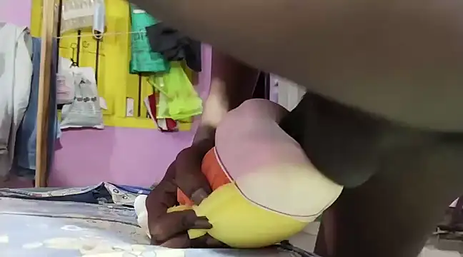 Multiple121 online show from 02/26/25, 06:43