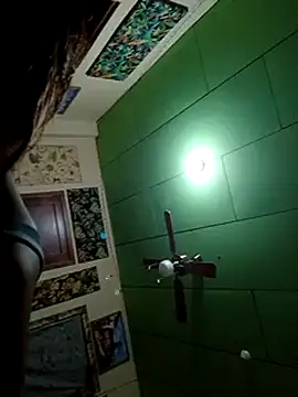 Snapshot of Little_Saori chatting on 02/20/25, 05:33 Little Saori online show from 02/20/25, 05:33