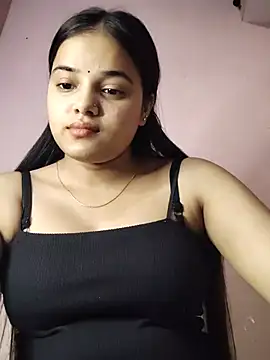 Snapshot of RAYI_123 chatting on 06/05/26, 05:07 RAYI 123 online show from 06/05/26, 05:07