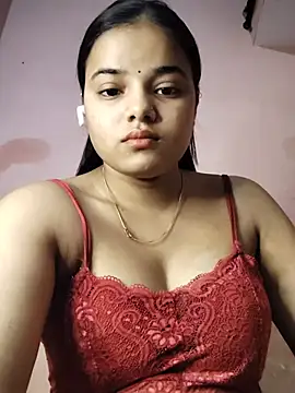 Snapshot of RAYI_123 chatting on 06/11/26, 06:22 RAYI 123 online show from 06/11/26, 06:22