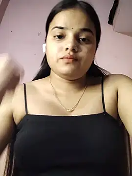 Snapshot of RAYI_123 chatting on 06/15/26, 03:36 RAYI 123 online show from 06/15/26, 03:36