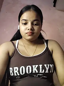 Snapshot of RAYI_123 chatting on 08/06/26, 06:37 RAYI 123 online show from 08/06/26, 06:37