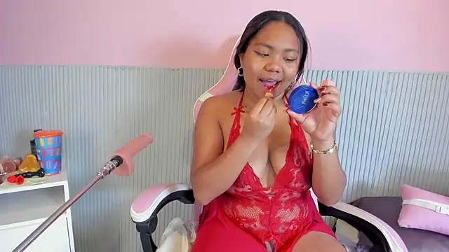 yeikafoxy online show from 02/17/26, 11:29