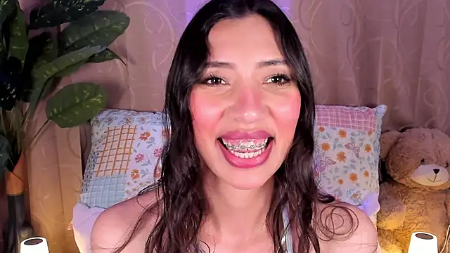 Miss veronicaa2 online show from 07/22/26, 01:25