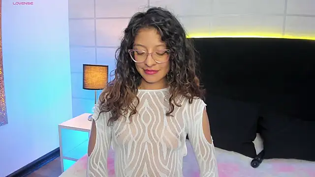 Snapshot of mac-sara chatting on 11/03/25, 07:15 mac-sara online show from 11/03/25, 07:15