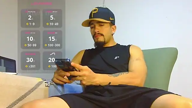 Snapshot of Keiviid chatting on 08/02/26, 03:16 Keiviid online show from 08/02/26, 03:16