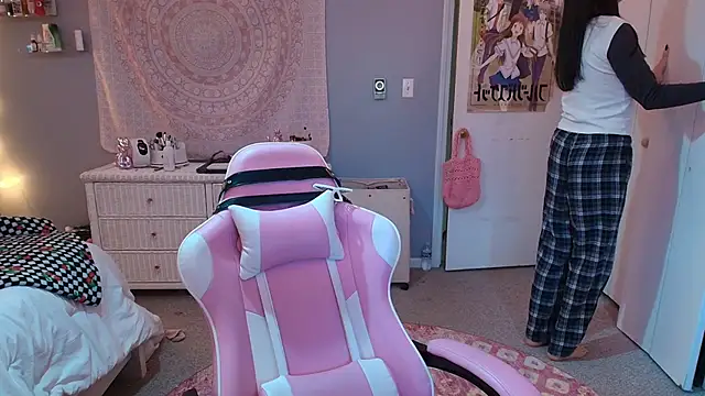 princesselysia online show from 11/08/25, 06:07