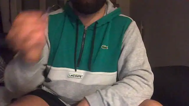 Snapshot of Zer_oki chatting on 11/11/25, 07:25 Zer oki online show from 11/11/25, 07:25