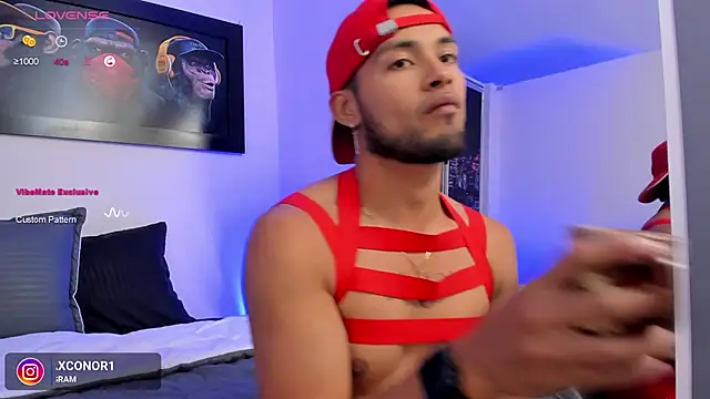 Max Conor1 online show from 02/04/25, 10:13