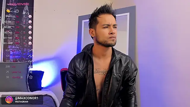 Max Conor1 online show from 02/11/25, 12:27