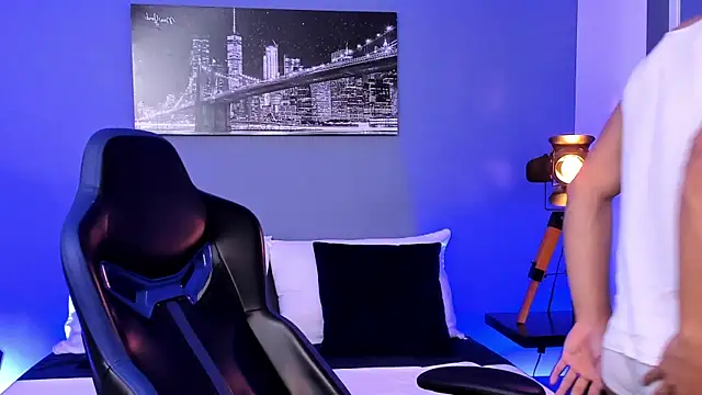 Max Conor1 online show from 09/11/25, 03:34