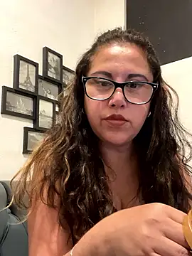 MirandaLatinaLovely online show from 11/12/25, 03:29