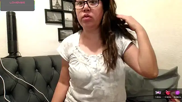 MirandaLatinaLovely online show from 03/13/26, 04:46