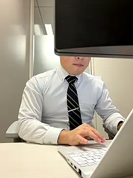 Nobu 469 online show from 10/27/25, 09:35