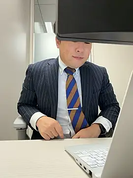 Nobu 469 online show from 10/29/25, 04:59