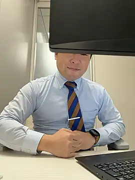 Nobu 469 online show from 12/15/25, 02:16