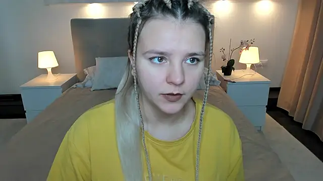 Jenny Jimmy online show from 10/25/25, 01:02