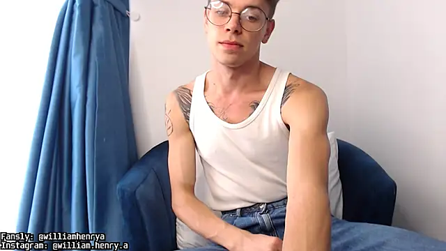 Snapshot of William_Henry_ chatting on 02/06/25, 07:56 William Henry online show from 02/06/25, 07:56