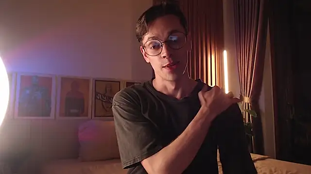 Snapshot of William_Henry_ chatting on 02/27/26, 01:11 William Henry online show from 02/27/26, 01:11