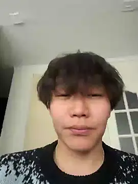 Snapshot of ChaseMl chatting on 01/31/25, 04:48 ChaseMl online show from 01/31/25, 04:48