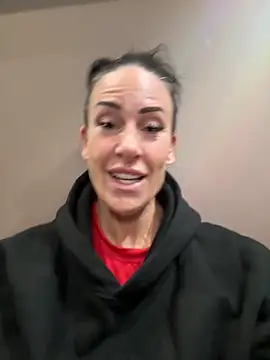 Snapshot of goddess-harper chatting on 10/06/25, 11:40 goddess-harper online show from 10/06/25, 11:40