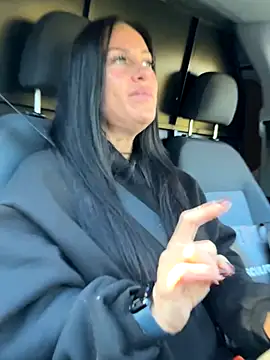 Snapshot of goddess-harper chatting on 11/02/25, 09:44 goddess-harper online show from 11/02/25, 09:44