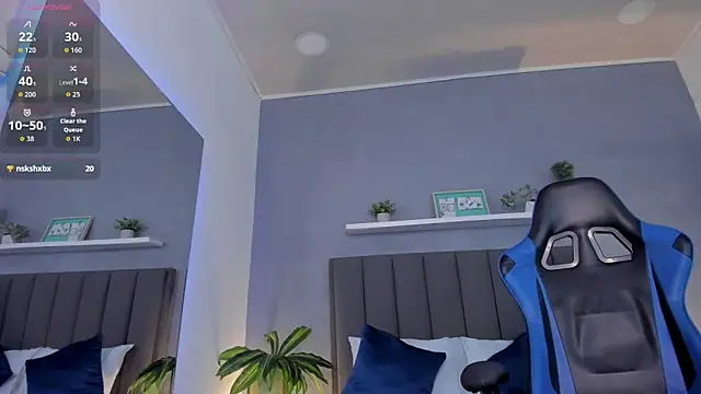 alessia leroy online show from 02/09/26, 07:29