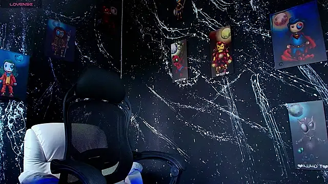 marcuscollins1  online show from 02/01/25, 03:39