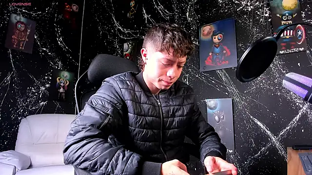 marcuscollins1  online show from 02/24/25, 02:15