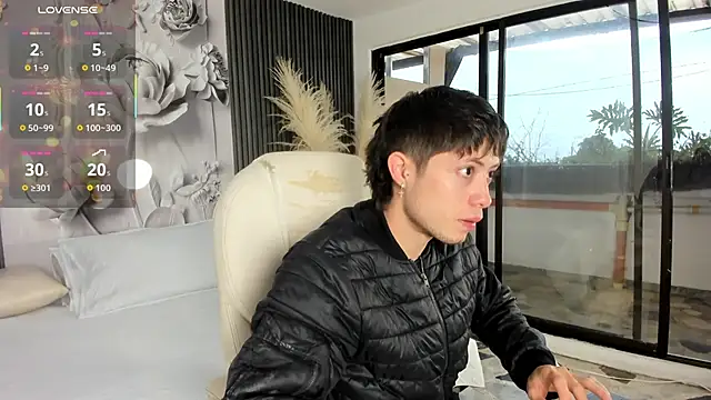 marcuscollins1  online show from 02/10/26, 12:31