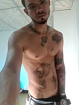 Snapshot of Niick01_ chatting on 11/03/25, 02:46 Niick01 online show from 11/03/25, 02:46