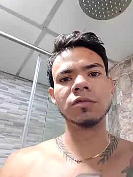 Snapshot of Niick01_ chatting on 12/14/25, 01:16 Niick01 online show from 12/14/25, 01:16