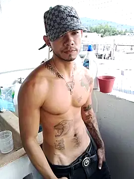 Niick01  online show from 04/16/26, 09:39