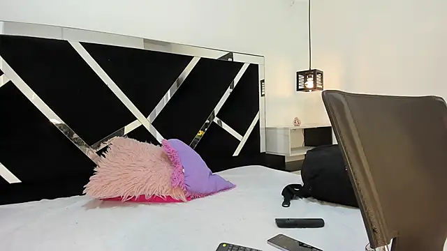 Snapshot of Annyrosee chatting on 02/08/25, 07:38 Annyrosee online show from 02/08/25, 07:38