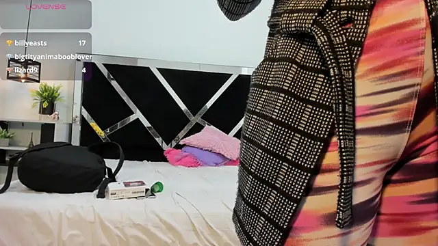 Snapshot of Annyrosee chatting on 03/01/25, 08:21 Annyrosee online show from 03/01/25, 08:21