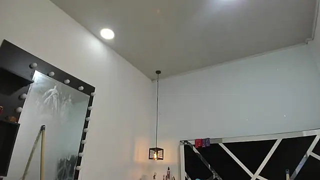 Snapshot of Annyrosee chatting on 03/22/25, 03:30 Annyrosee online show from 03/22/25, 03:30