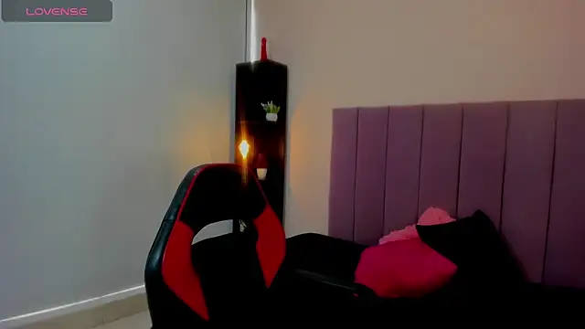 Snapshot of Annyrosee chatting on 01/15/26, 07:28 Annyrosee online show from 01/15/26, 07:28