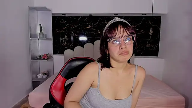 Snapshot of Annyrosee chatting on 01/31/26, 07:45 Annyrosee online show from 01/31/26, 07:45