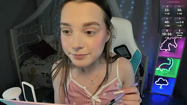 kaisajenner online show from 02/16/25, 07:05