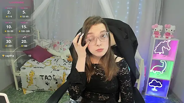 kaisajenner online show from 03/18/25, 10:48